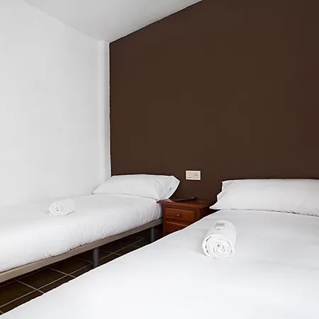 Residencia Universitaria San Jose Апартаменты